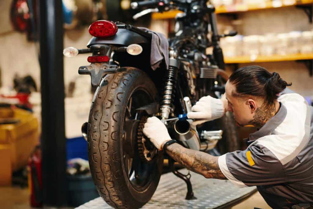 Jak správně zazimovat motorku