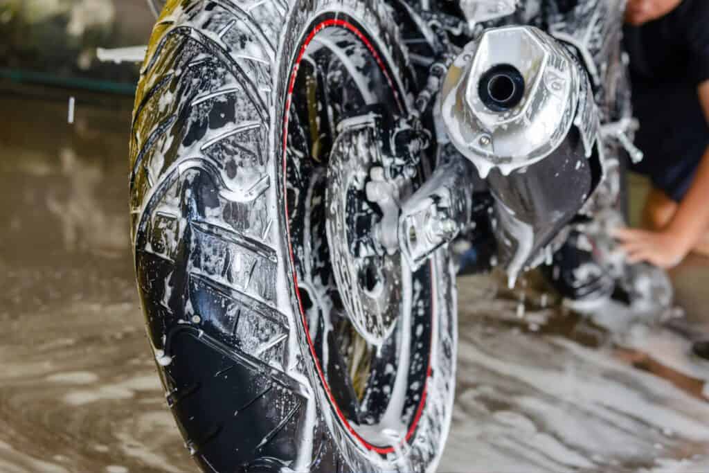 Jak správně zazimovat motorku